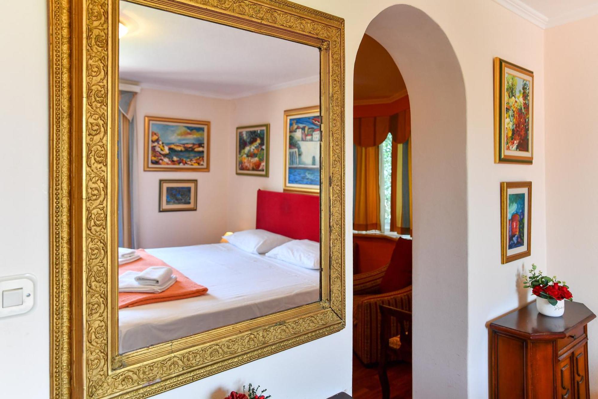 Holiday Home Lapad Beach Royal Dubrovnik Exterior foto